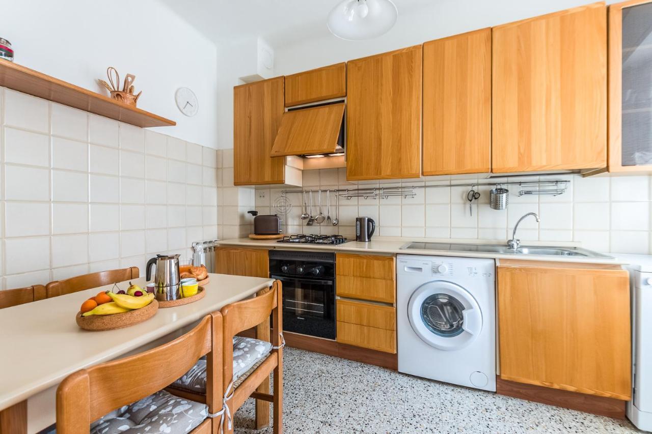 Sunshine House Lerici Apartamento Exterior foto