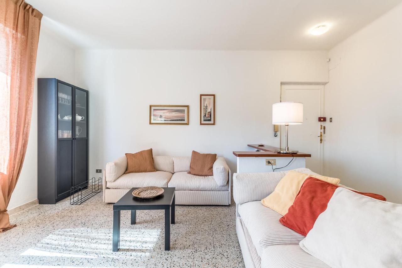 Sunshine House Lerici Apartamento Exterior foto